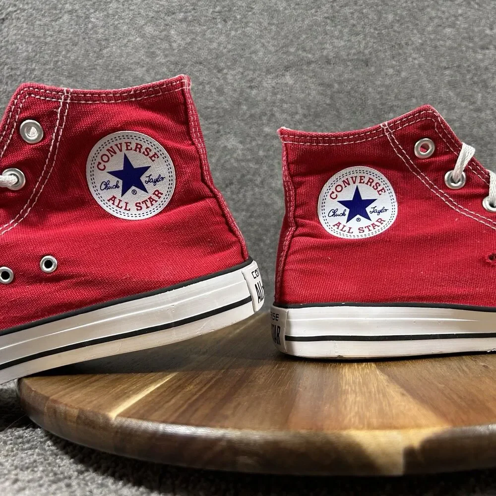 Converse Chuck Taylor All Star High Women’s Sz 10 Red Athletic Skate Shoes Used